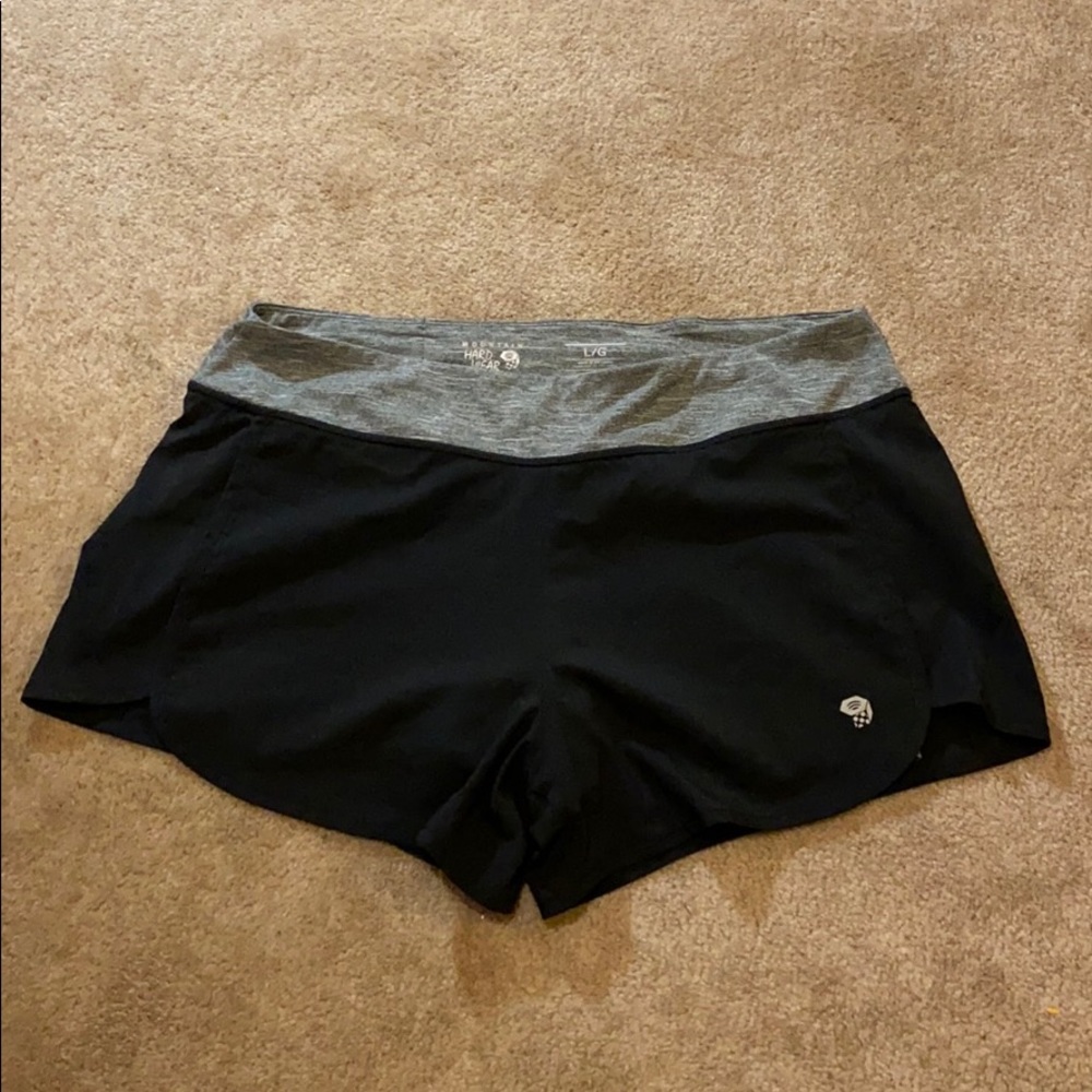 MOUNTAIN HARDWEAR Athletic Shorts